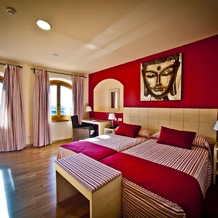 Hotel Condes de Castilla-3